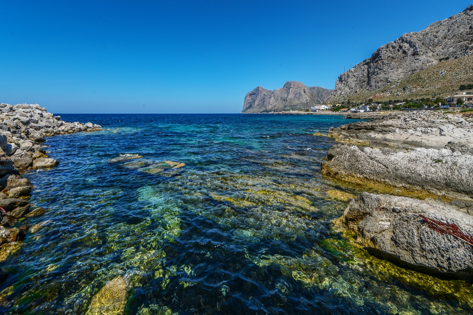 TRAUMHAFTE VILLA AM MEER - HAUS MIT MEERBLICK 